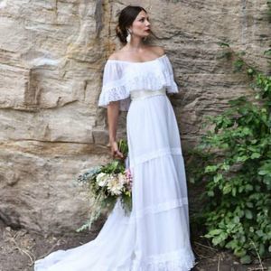 Meet your Posher, Caitlyn